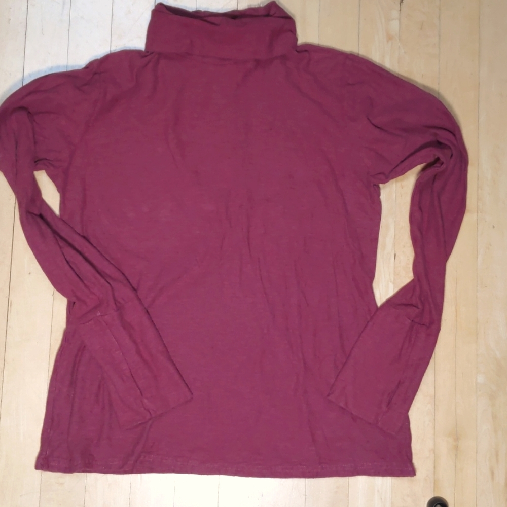 Long Sleeve Cut Loose Top